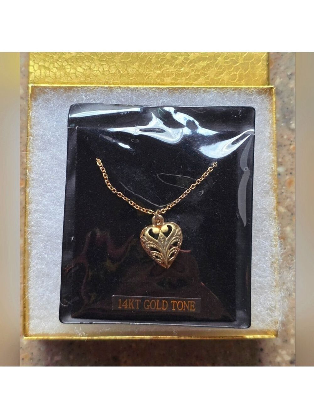 Vintage Gold Tone Filigree Heart Pendant Necklace NWT